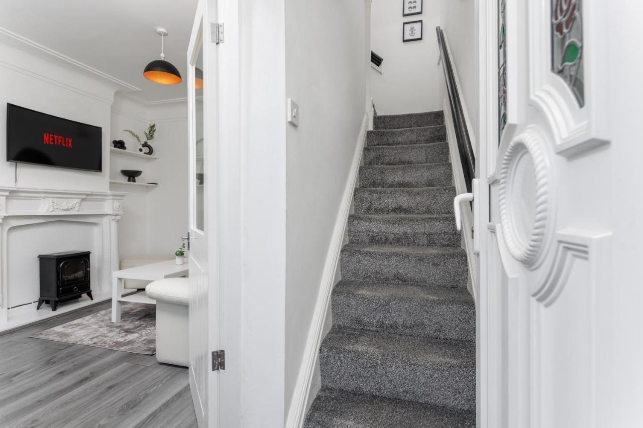 شقة The Empress 2 Bed Terraced House ليفربول المظهر الخارجي الصورة